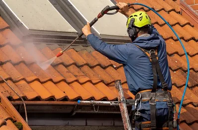 Démoussage et hydrofuge de toiture à Wemaers-Cappel